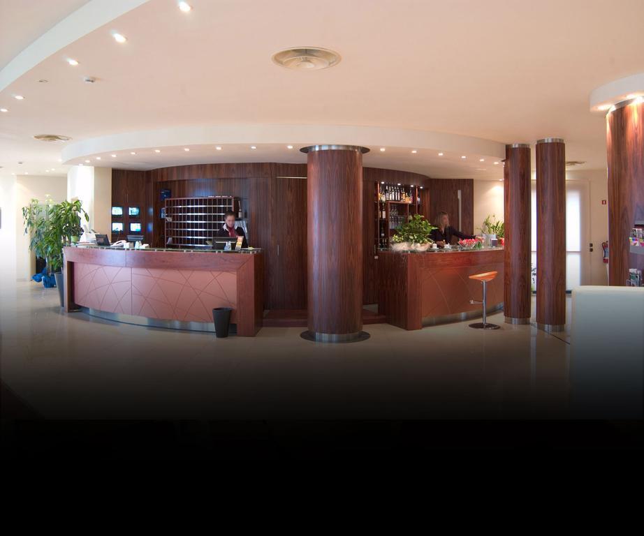 B&B Hotel Сассуоло Экстерьер фото