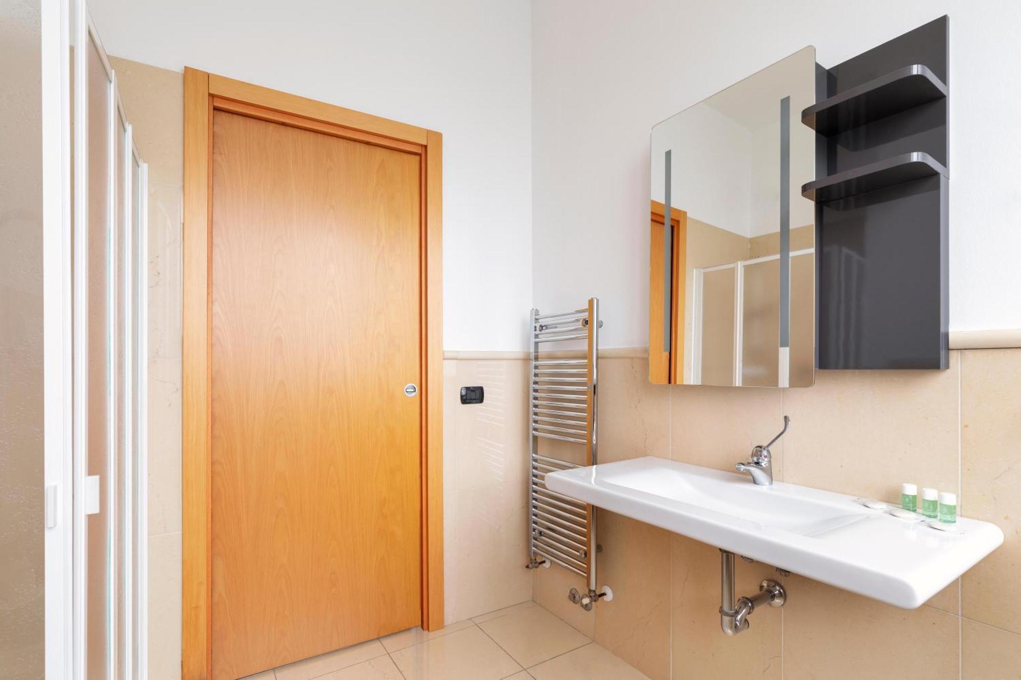 B&B Hotel Сассуоло Экстерьер фото